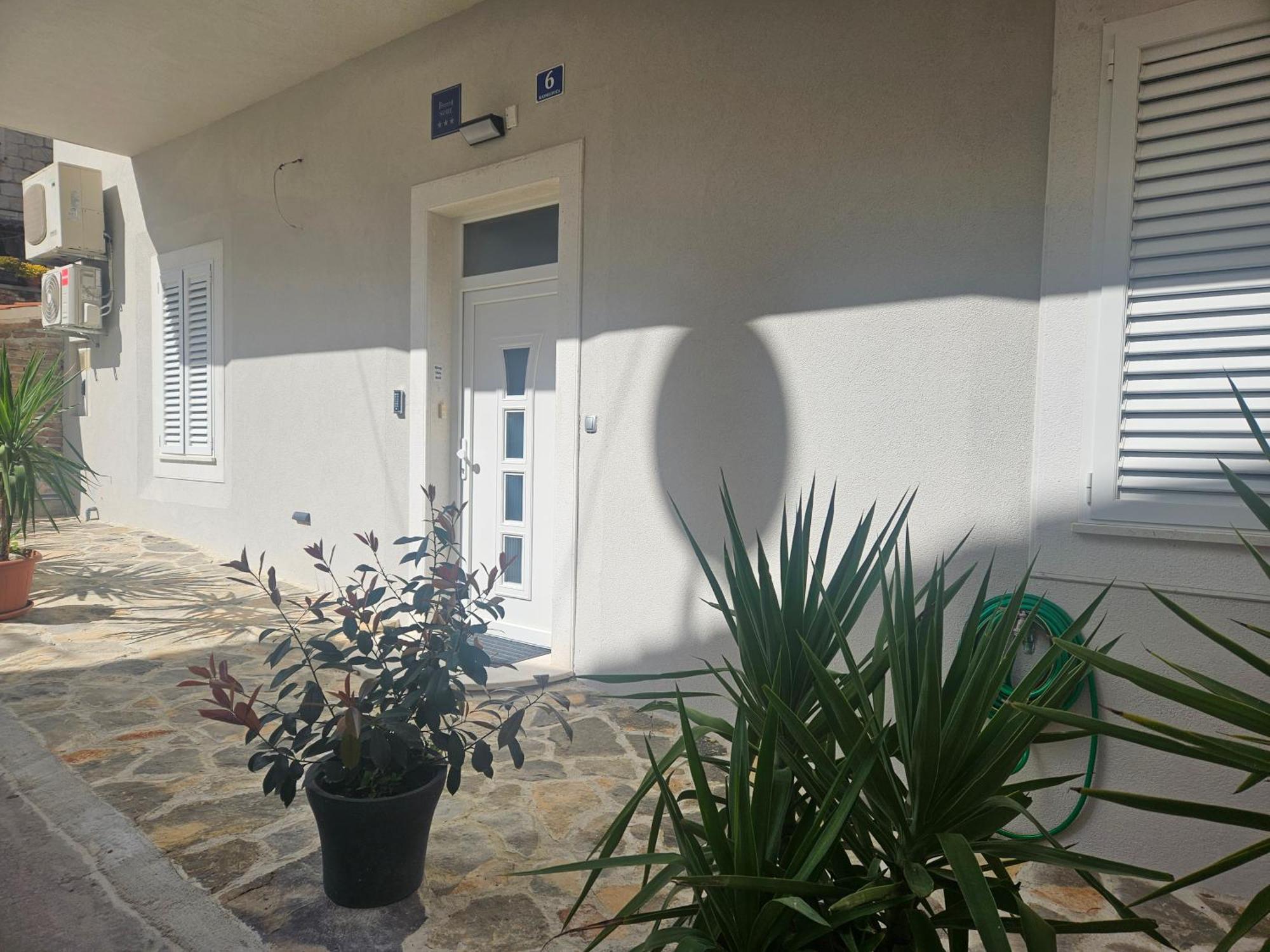 Split Varos Inn Exterior foto
